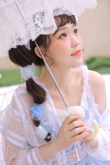 成人片